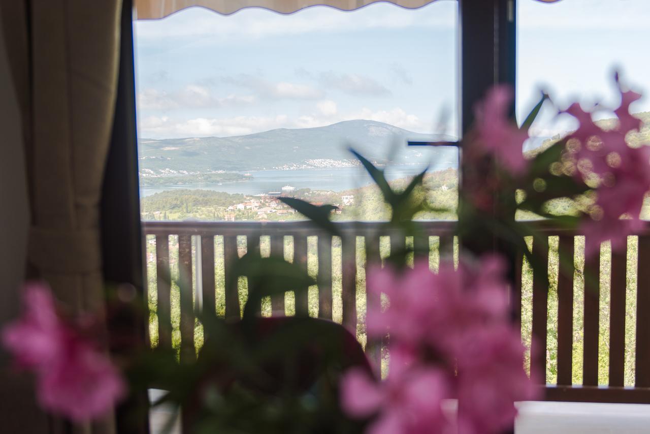 Sunset Holiday Home Tivat Exterior foto